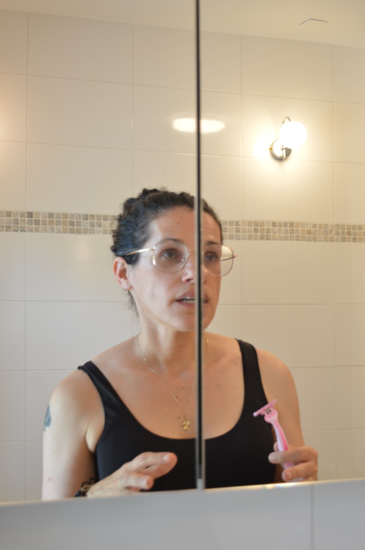 Portrait of comedian Nira Tal